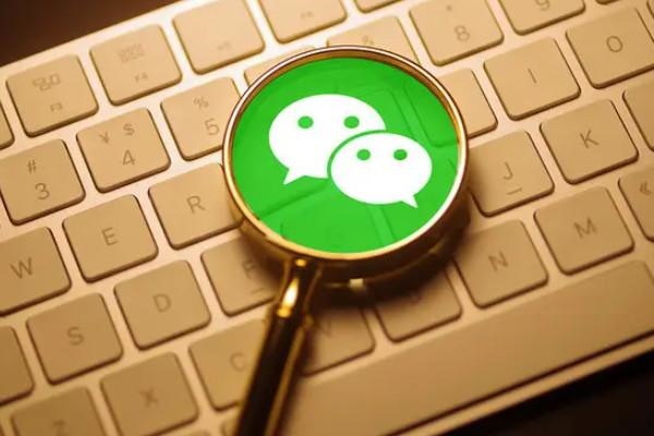 一加手机五能用哪个软件实现微信，QQ分身功能？